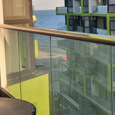 Apartmán Luxury Prima Linie La Mare Piscina Cu Sauna Jacuzzi Gym *