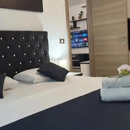 Apartmán Luxury Prima Linie La Mare Piscina Cu Sauna Jacuzzi Gym *
