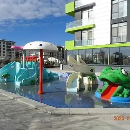 Appartamento Luxury Prima Linie La Mare Piscina Cu Sauna Jacuzzi Gym Năvodari