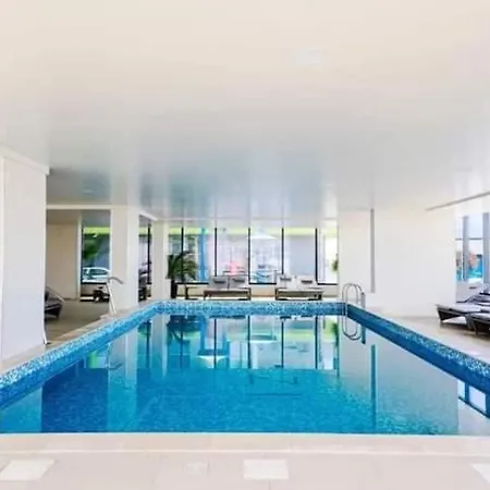 Appartamento Luxury Prima Linie La Mare Piscina Cu Sauna Jacuzzi Gym Năvodari