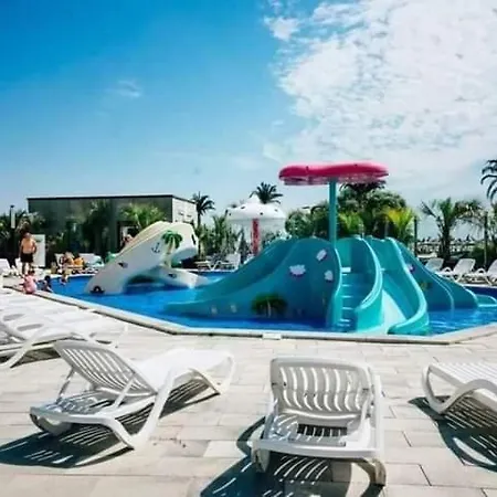 Luxury Prima Linie La Mare Piscina Cu Sauna Jacuzzi Gym Năvodari
